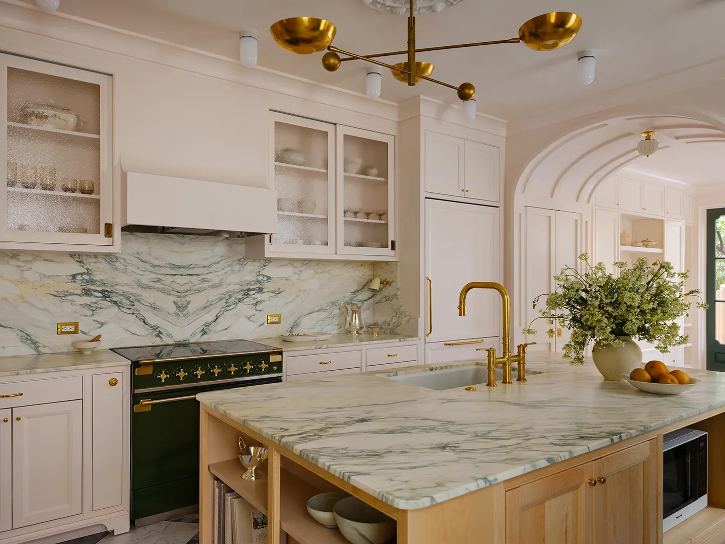 Before & After: A Victorian Townhouse Kitchen Moves Across the Floor Plan—and Gets Drenched in Pink