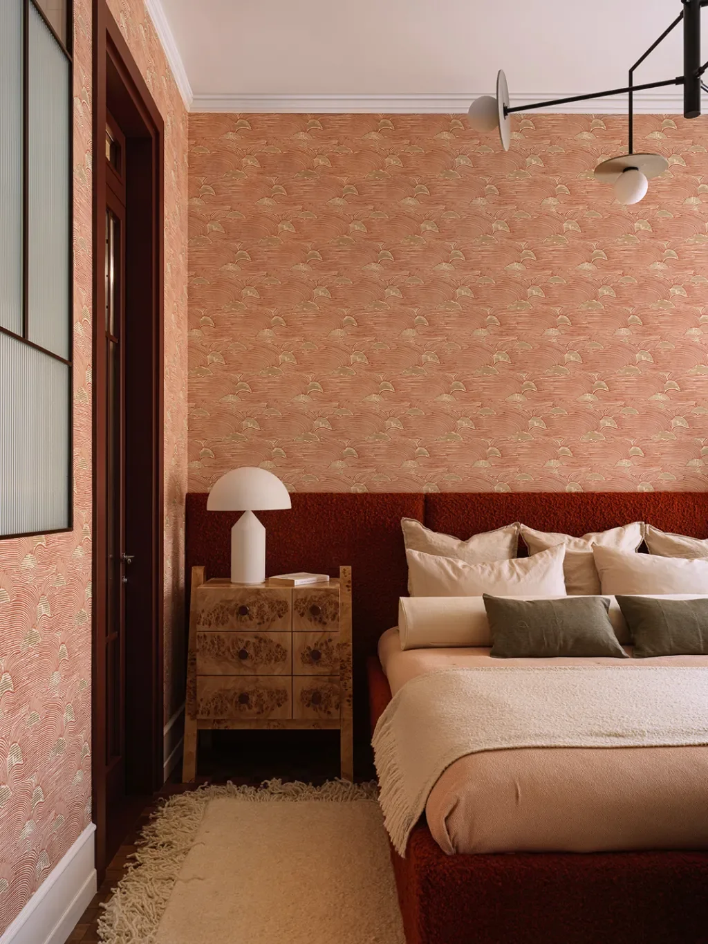 A Platform Kitchen and Fearless Color Transform This Kazakhstan Apartment Into a Warm, Artful Retreat