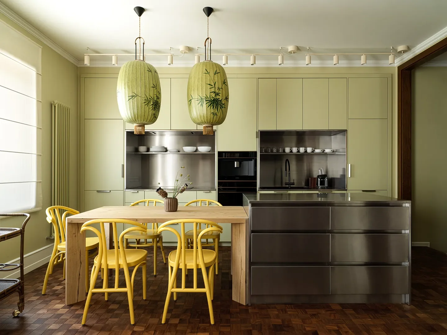 A Platform Kitchen and Fearless Color Transform This Kazakhstan Apartment Into a Warm, Artful Retreat
