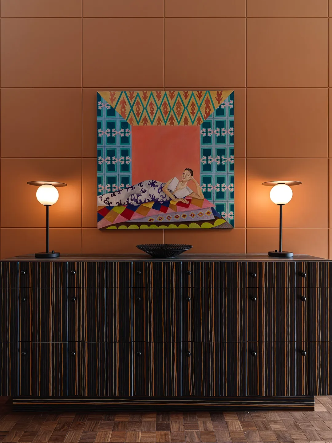 A Platform Kitchen and Fearless Color Transform This Kazakhstan Apartment Into a Warm, Artful Retreat