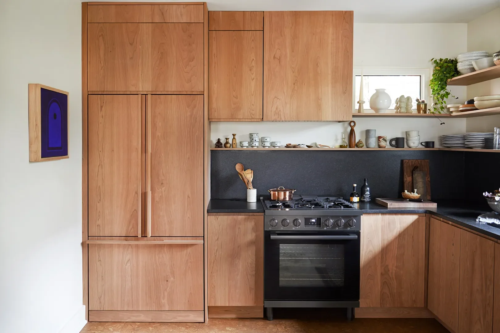 The Cabinet Finish That Just Dethroned White in the Kitchen