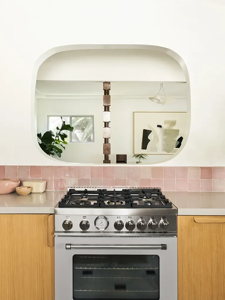 The Pass-Through Window Is Back—and Designers Are Reinventing It for Modern Homes