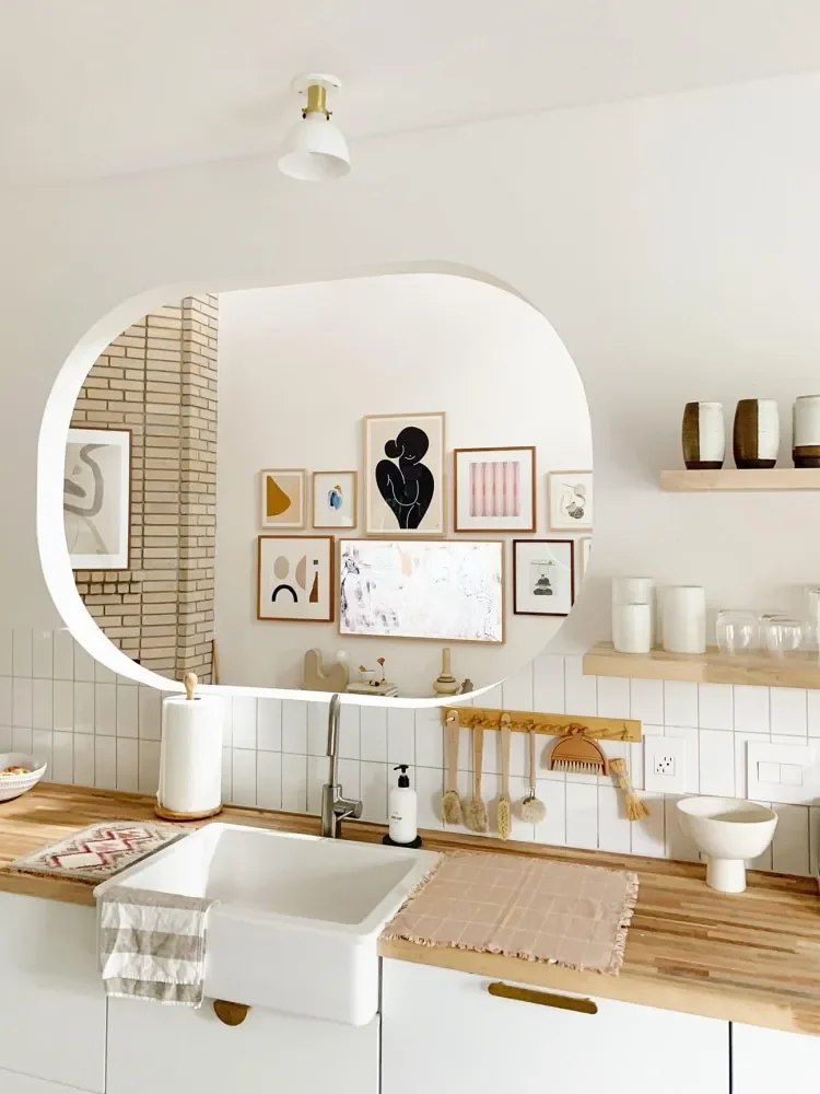 The Pass-Through Window Is Back—and Designers Are Reinventing It for Modern Homes