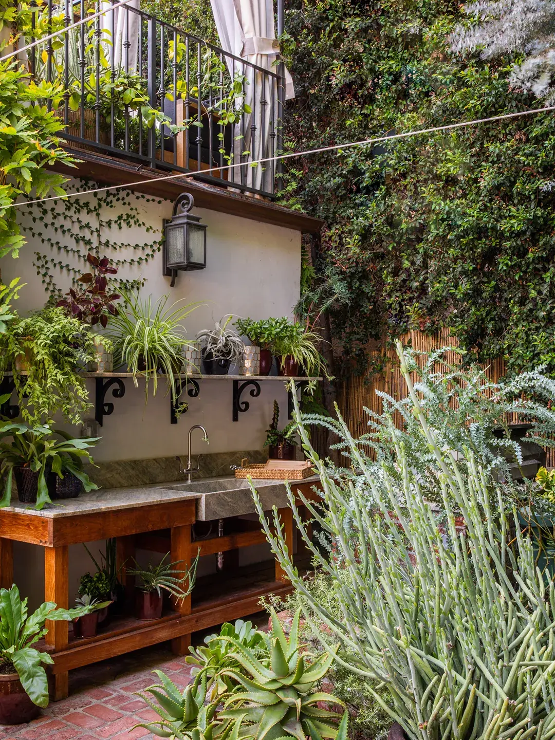 The Alfresco Kitchen Has Finally Come Into Its Own This Season