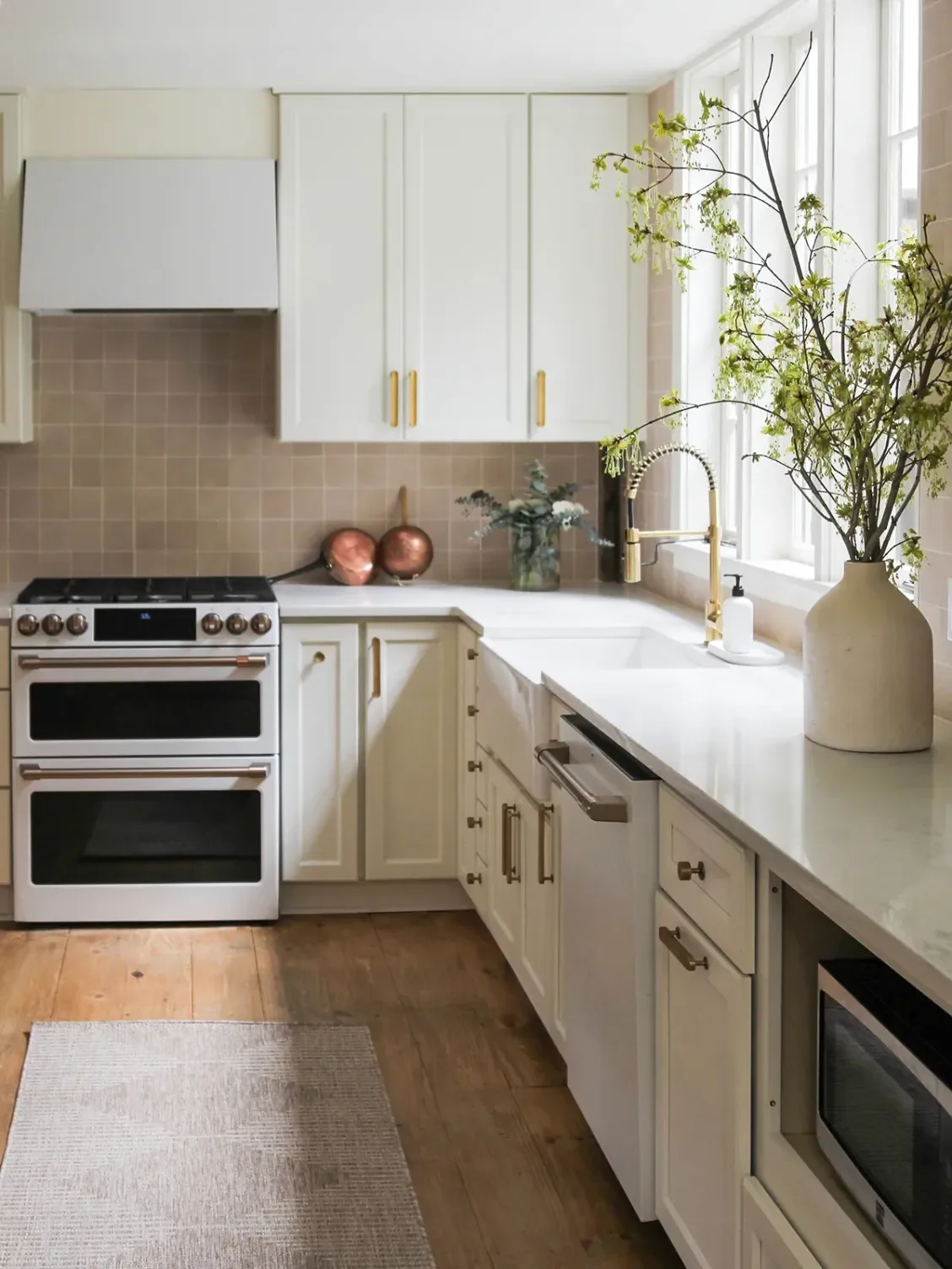 15 Designers Sound Off on the Best-Looking Kitchen Range You Can Buy