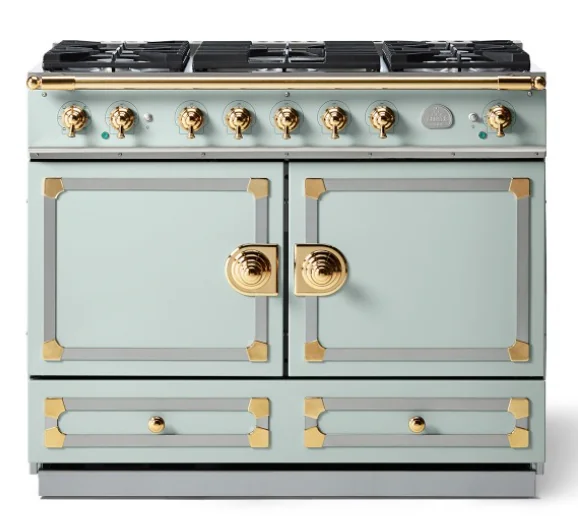 15 Designers Sound Off on the Best-Looking Kitchen Range You Can Buy